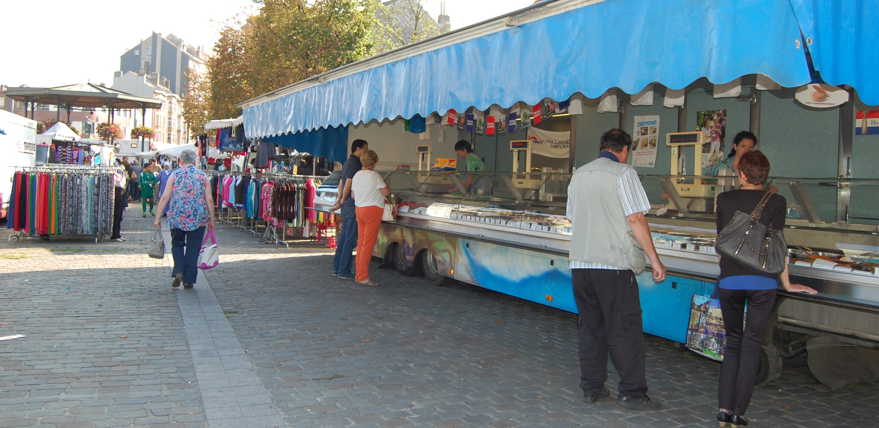 marché st denis